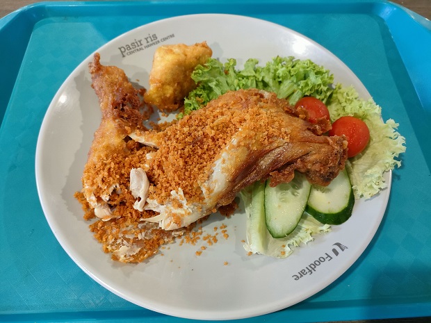 Ayam Penyet Set -Smashed Chicken(ライス無,S$6)