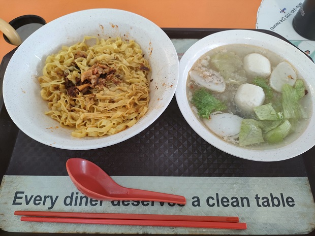 Mei Sheng Kway Teow Mee_fishball kway teow dry(S$3.5)