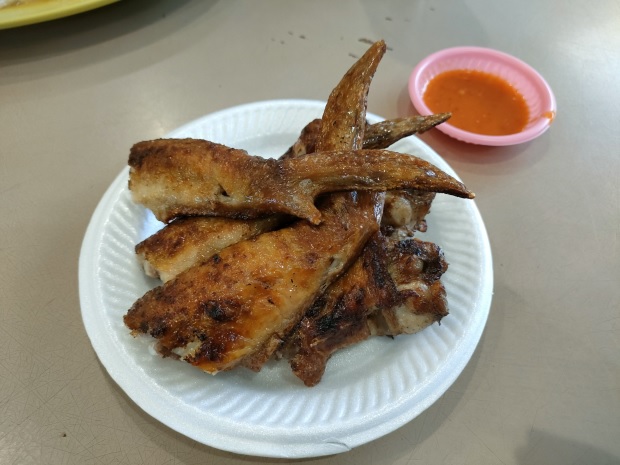 Chicken Wing(S$4.5, 3pcs)
